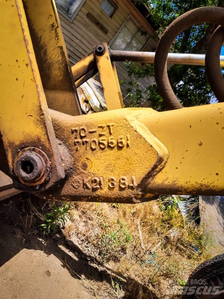 Ford 755B Backhoe loaders
