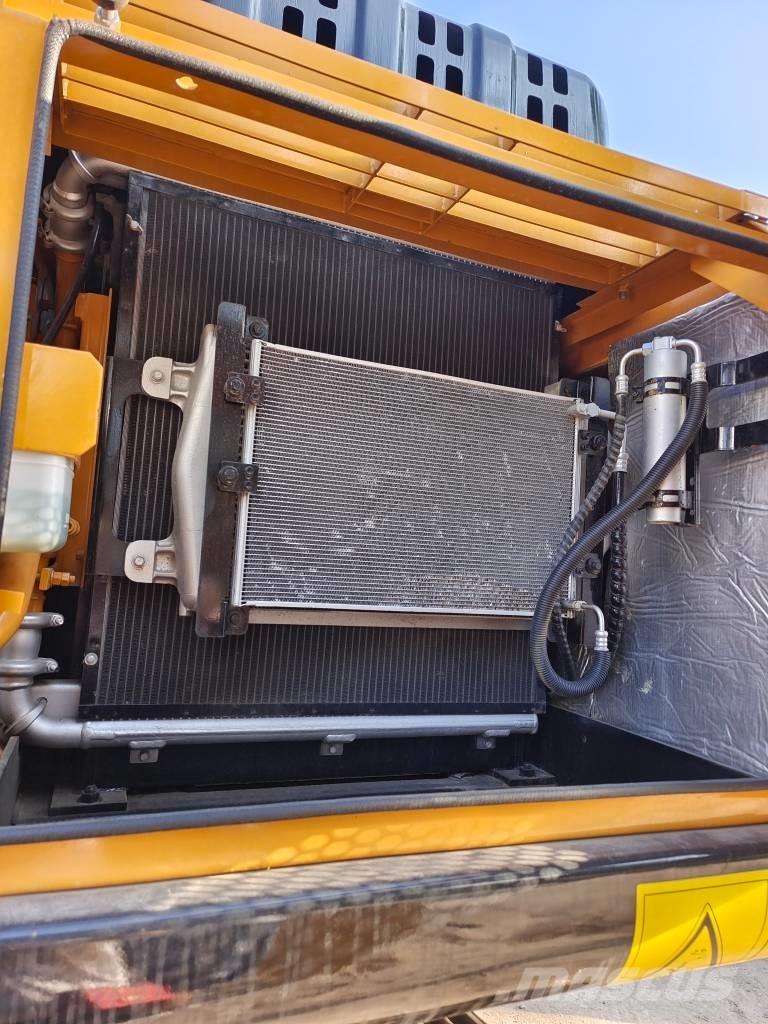 Sany SY 215 C Crawler excavators