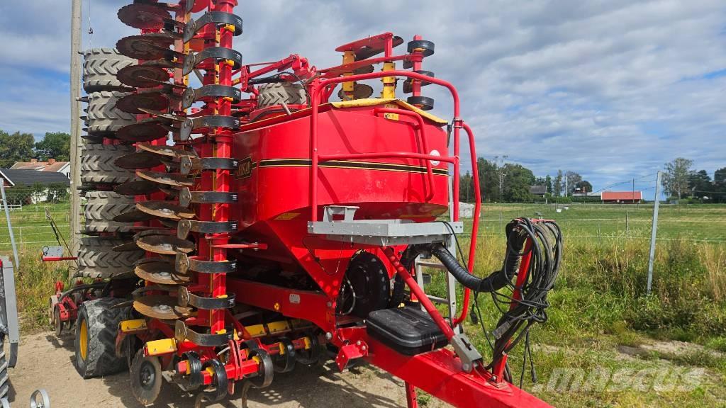 Väderstad Spirit800S Drills