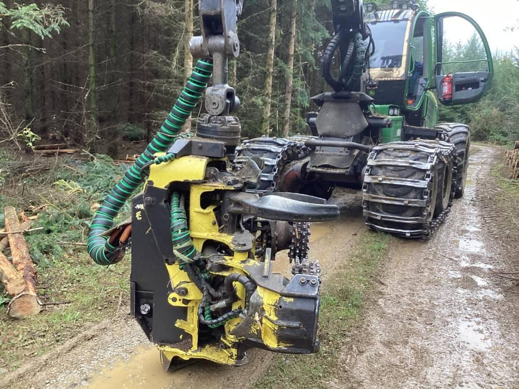 John Deere 1170 E Harvesters