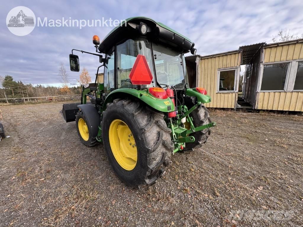 John Deere 5075 E Tractors