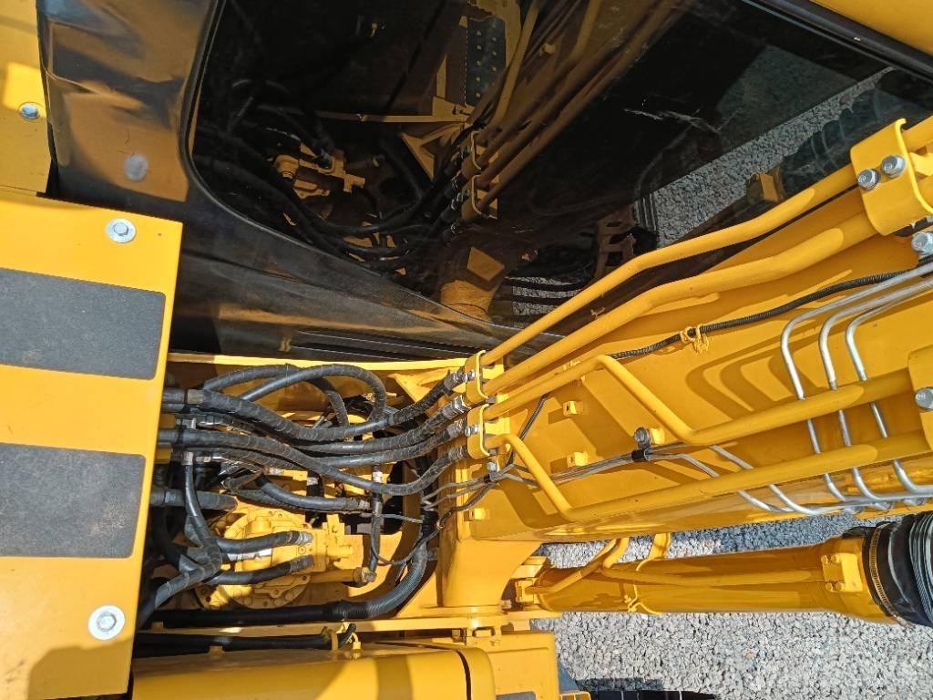 Komatsu PC 130 Midi excavators  7t - 12t
