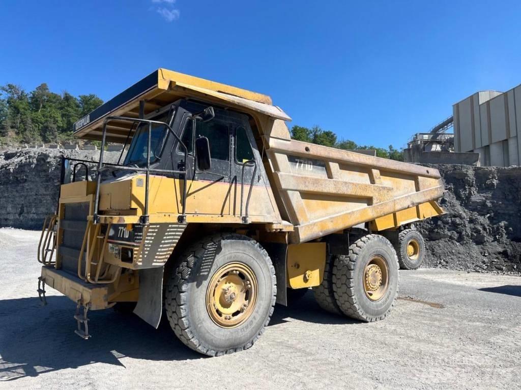 CAT 771D Rigid dump trucks