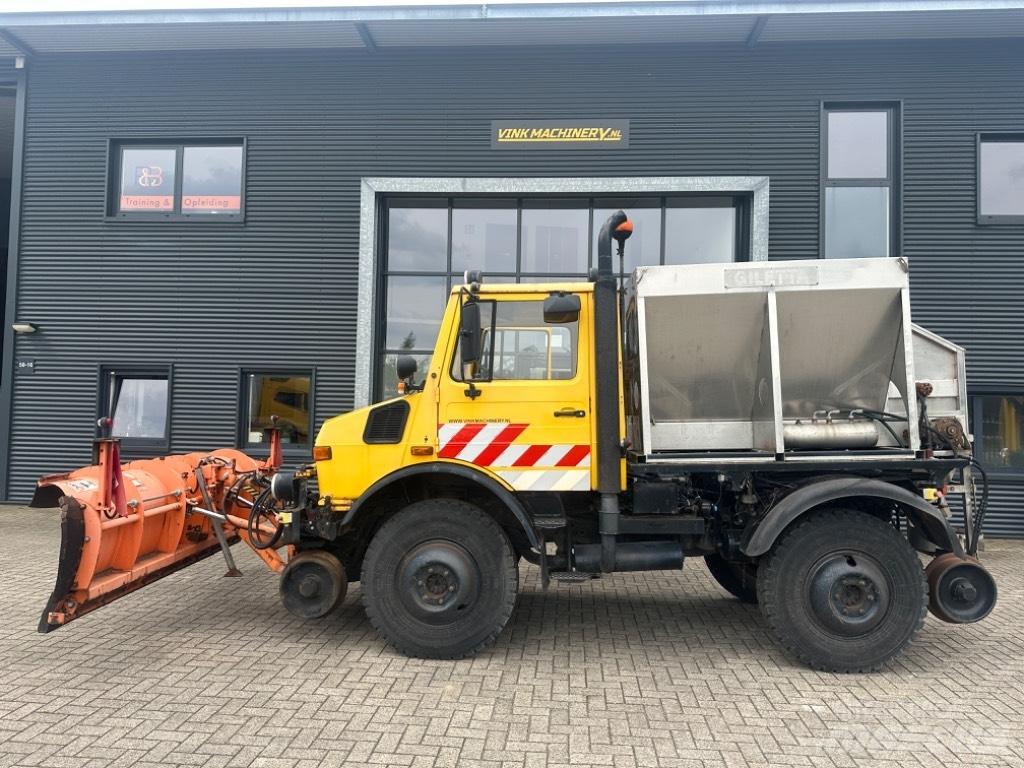 Unimog U1400 Rail Sand and salt spreaders