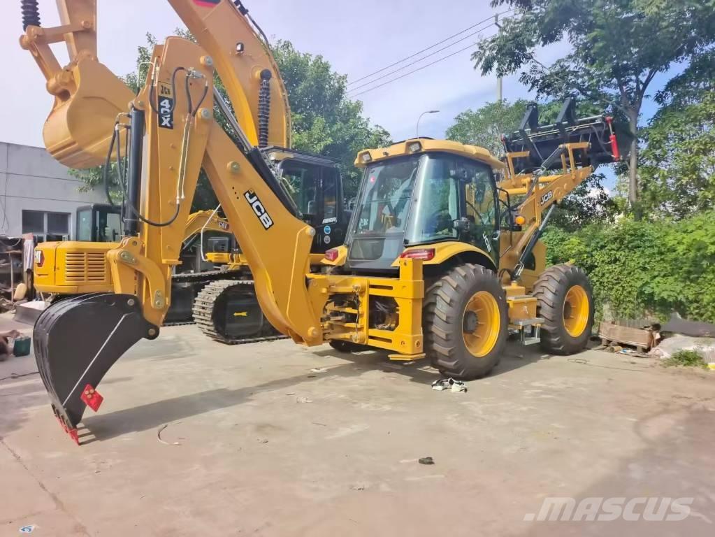 JCB 4 CX Backhoe loaders