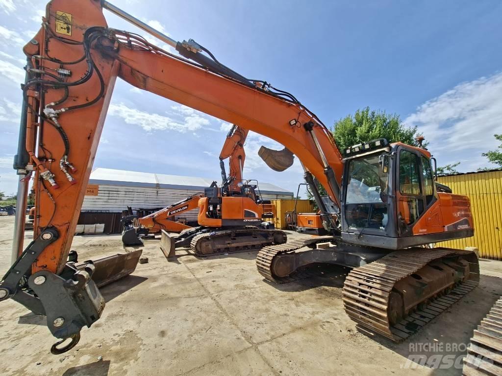 Doosan DX 225 LC-5 Crawler excavators