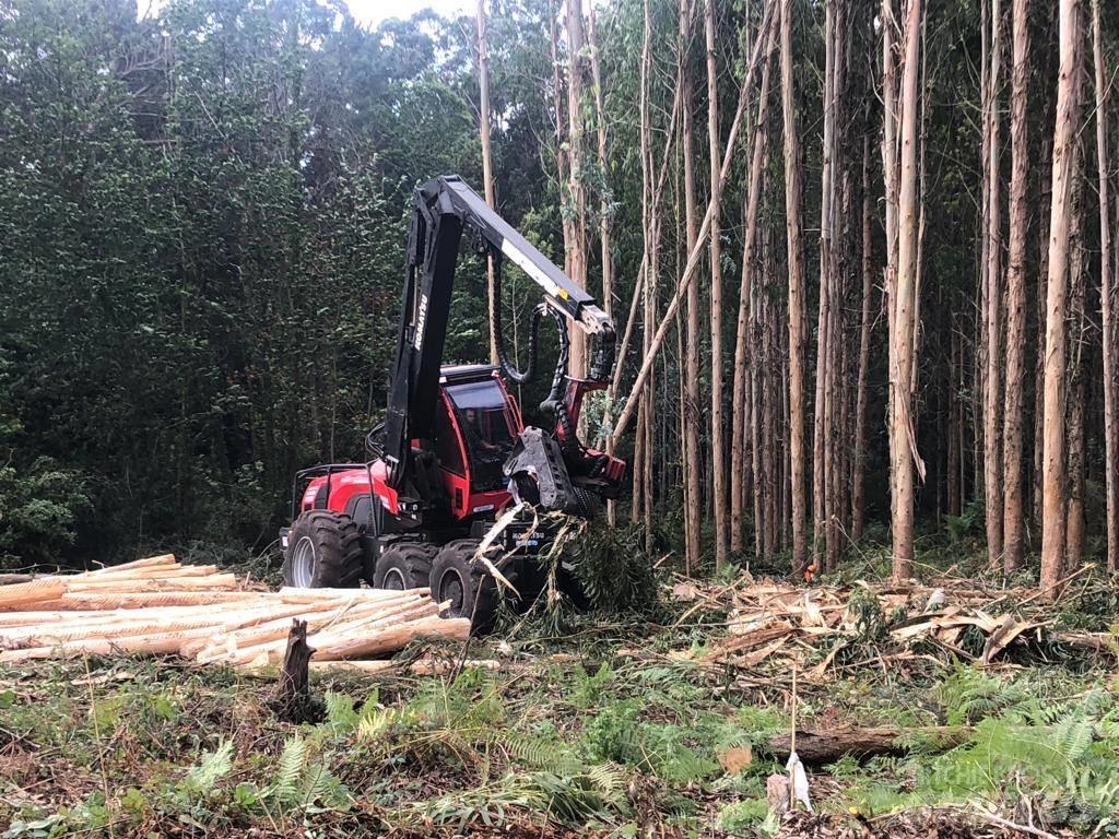 Komatsu 951 Harvesters