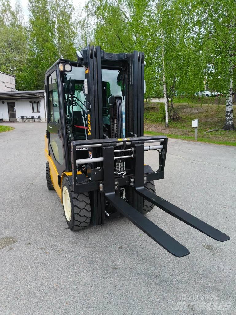 Yale GDP 3.0 N Diesel trucks