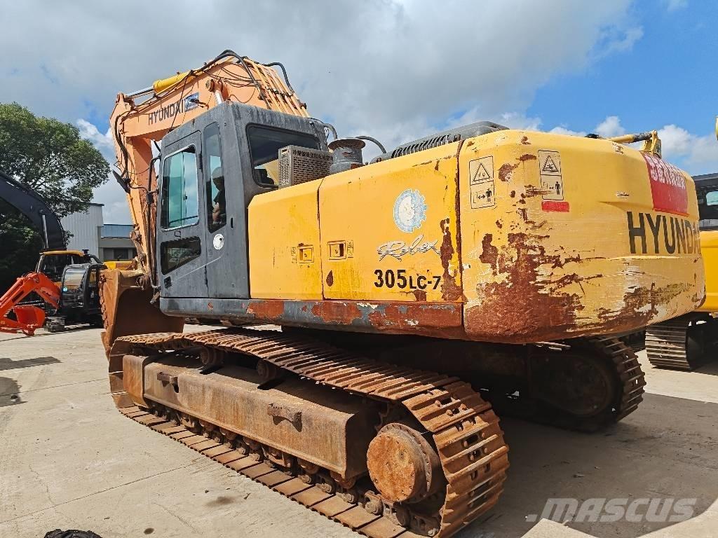 Hyundai R305LC-7 Crawler excavators