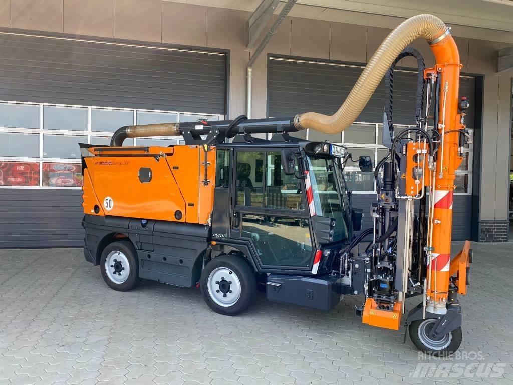 Schmidt Swingo 200 Sweeper trucks