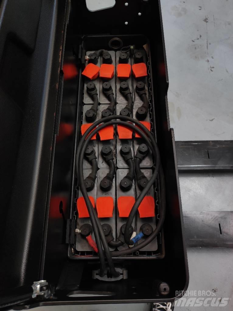 Yale MP20X Low lifter with platform
