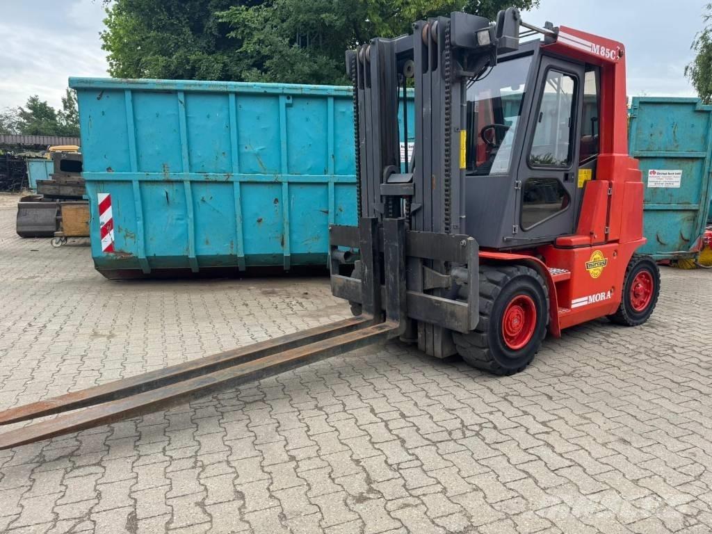 Mora M 80 CS Diesel trucks
