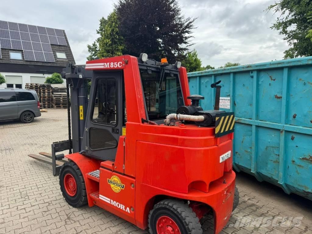 Mora M 80 CS Diesel trucks