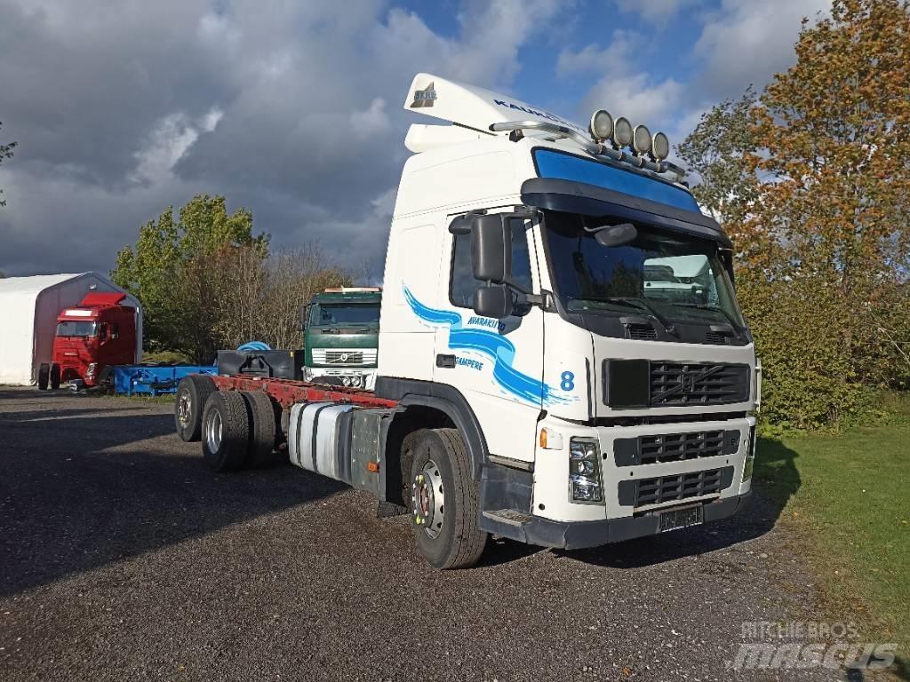 Volvo FM 440 Chassis Cab trucks