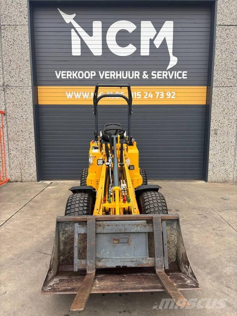 Knikmops KM 130 Wheel loaders