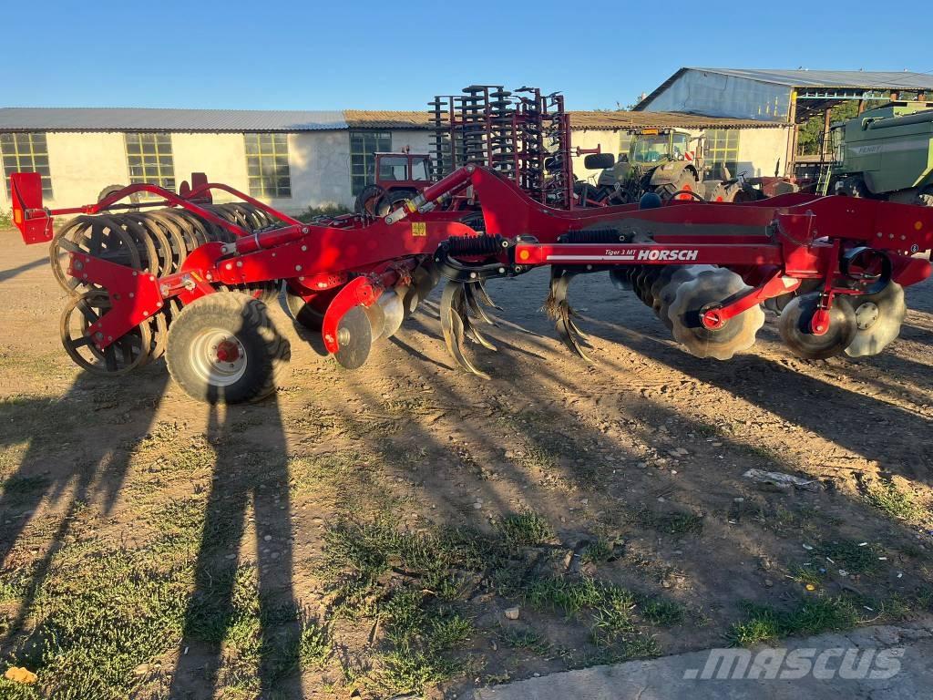 Horsch Tiger 3 MT Cultivators