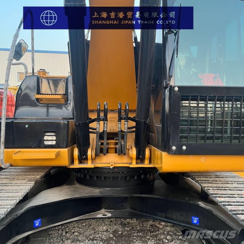 CAT 323 D Crawler excavators