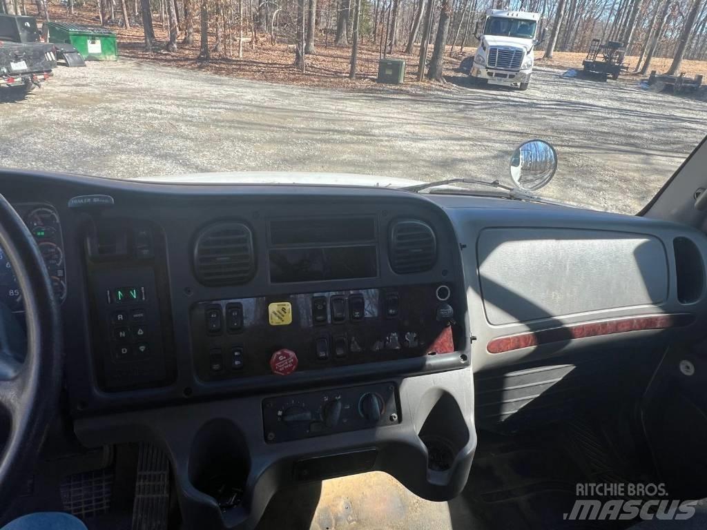 Freightliner M2106 Tractor Units