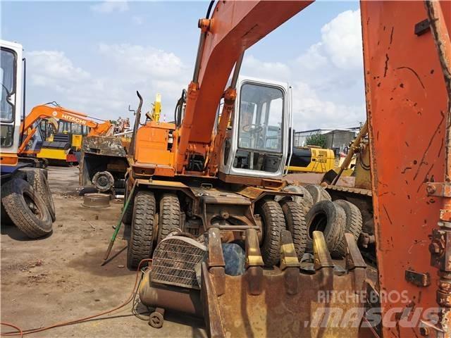 Hitachi EX160WD Crawler excavators