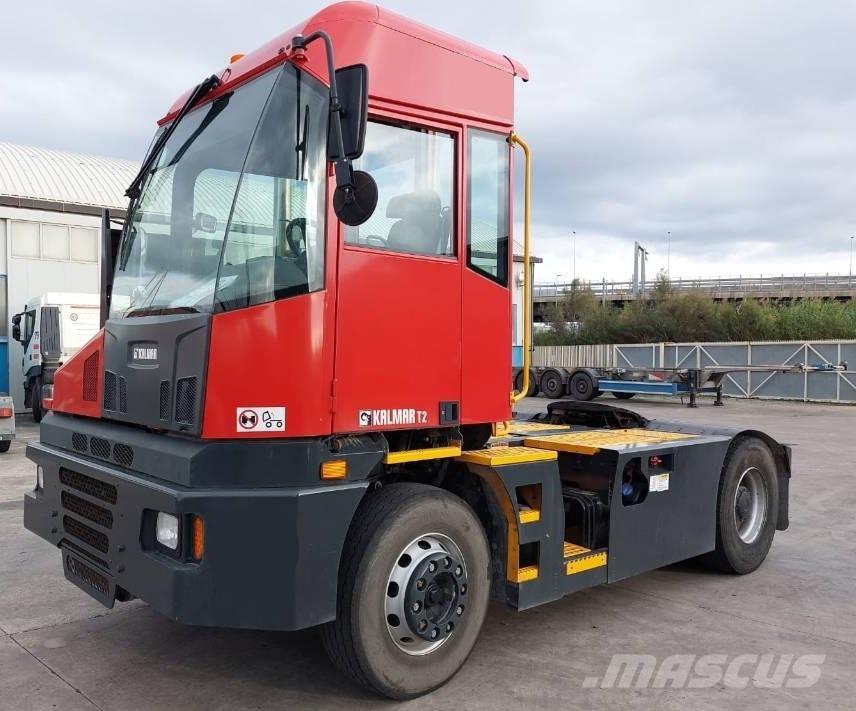 Kalmar T2i Terminal tractors