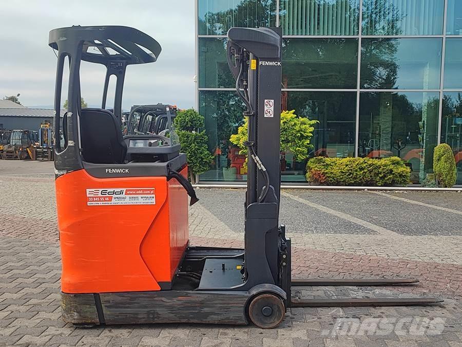 Linde R12B-01 Reach trucks