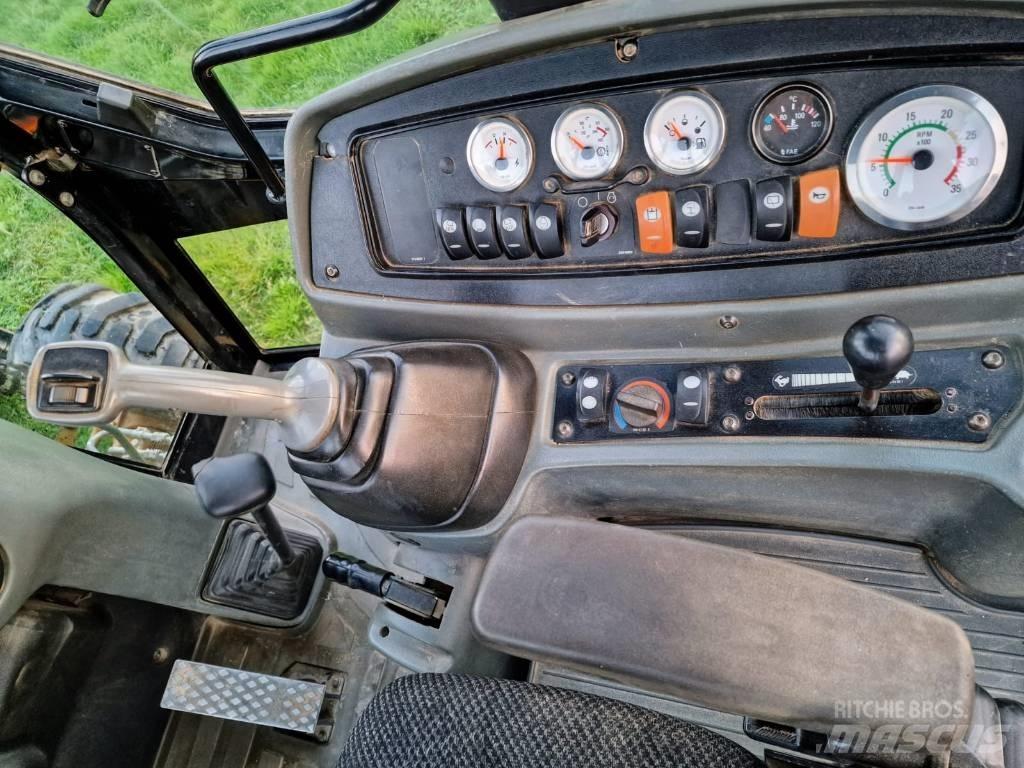 CAT 442 D Backhoe loaders