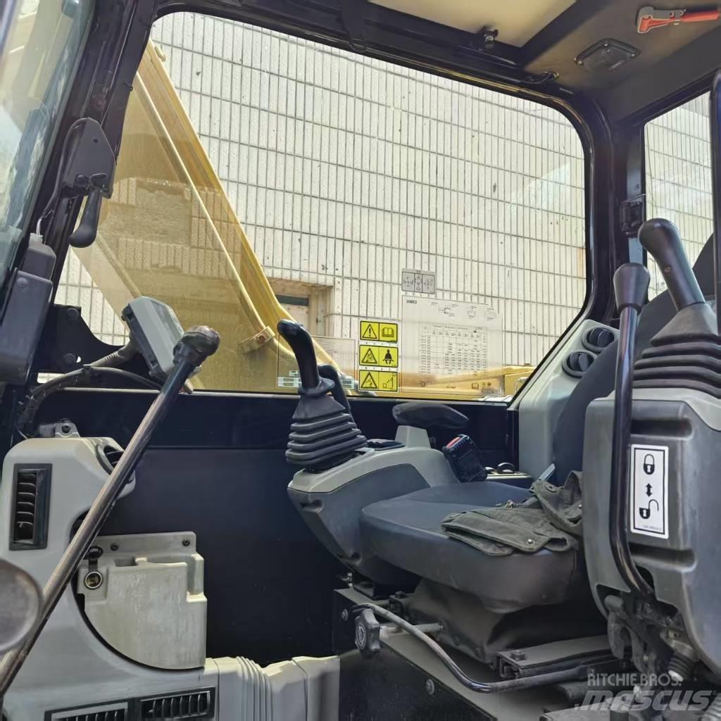 CAT 308 E 2 CR Midi excavators  7t - 12t