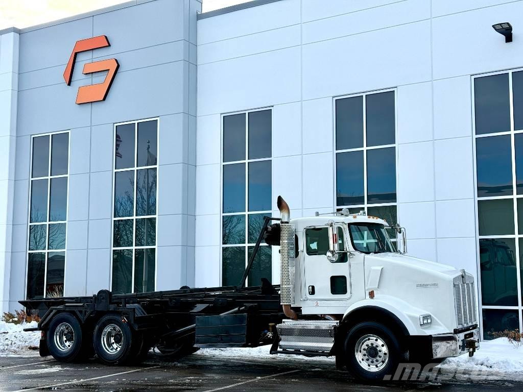 Kenworth T800 Cable lift demountable trucks