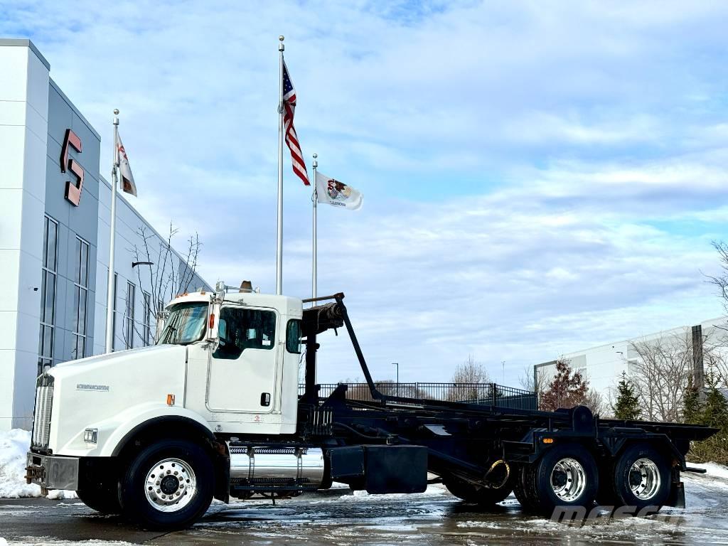 Kenworth T800 Cable lift demountable trucks