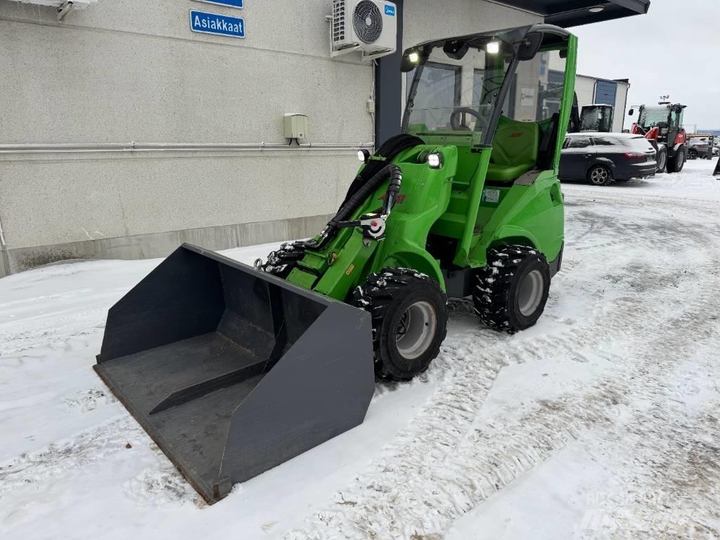 Avant R 28 Mini loaders