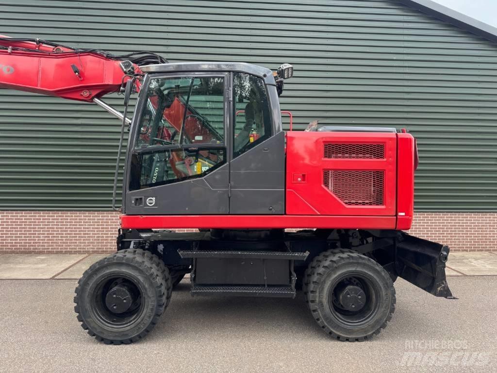 Volvo EW 160 E Wheeled excavators