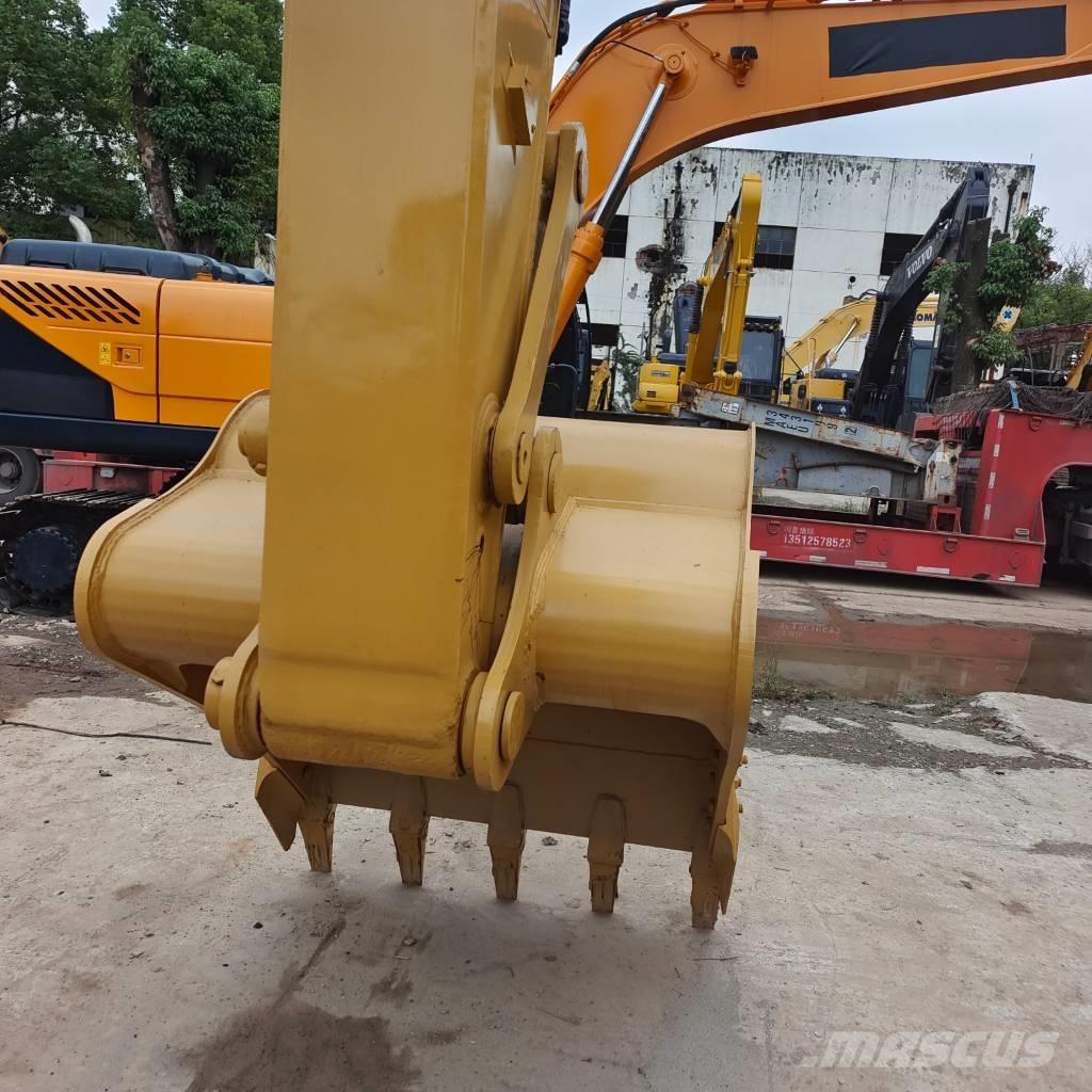 CAT 320 D Crawler excavators