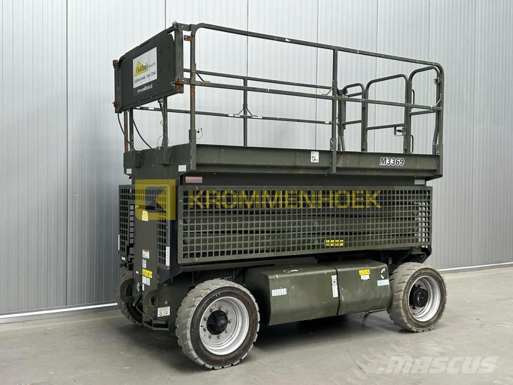 JLG M 3369 Scissor lifts