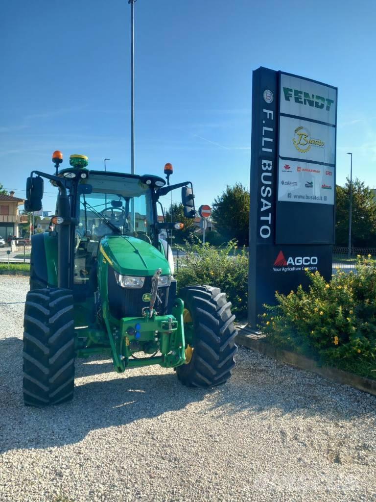 John Deere 5125 R Tractors