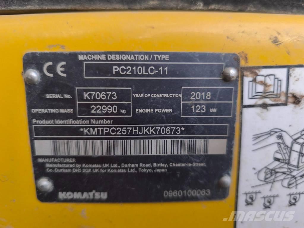 Komatsu PC 210 LC-11 Crawler excavators