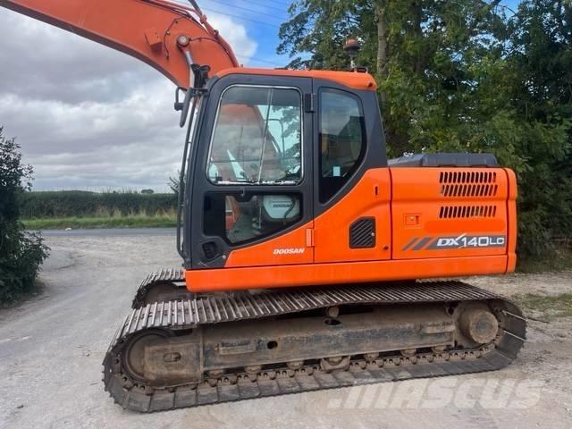 Doosan DX 140 LC-3 Crawler excavators