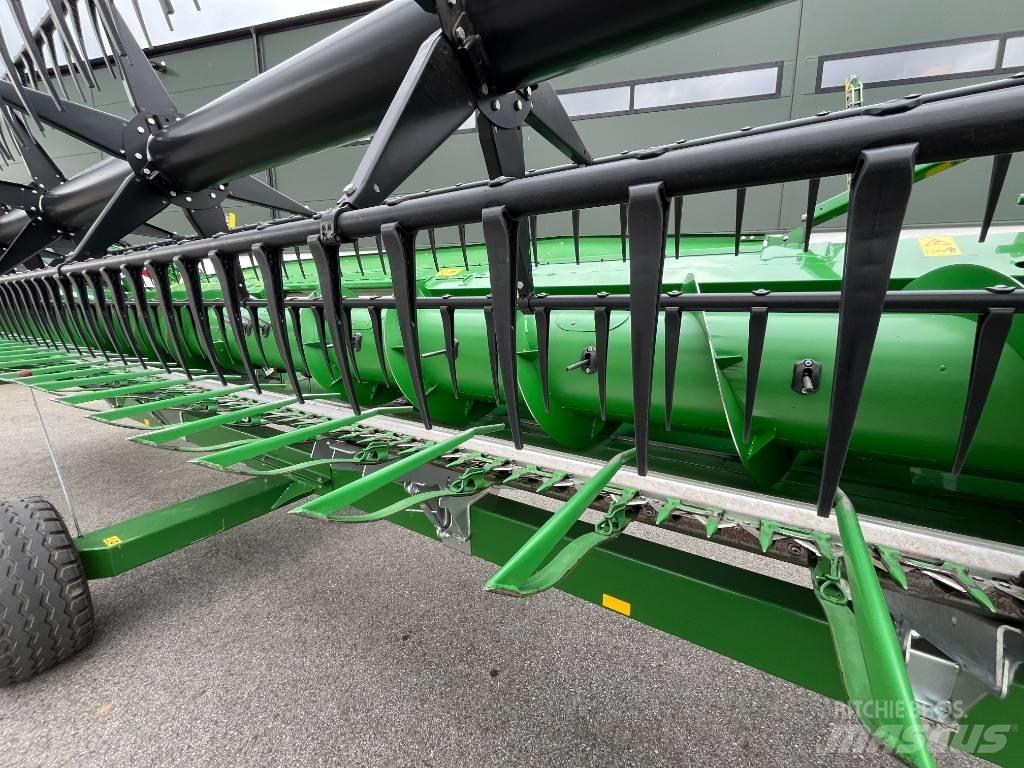 John Deere T 550 Combine harvesters