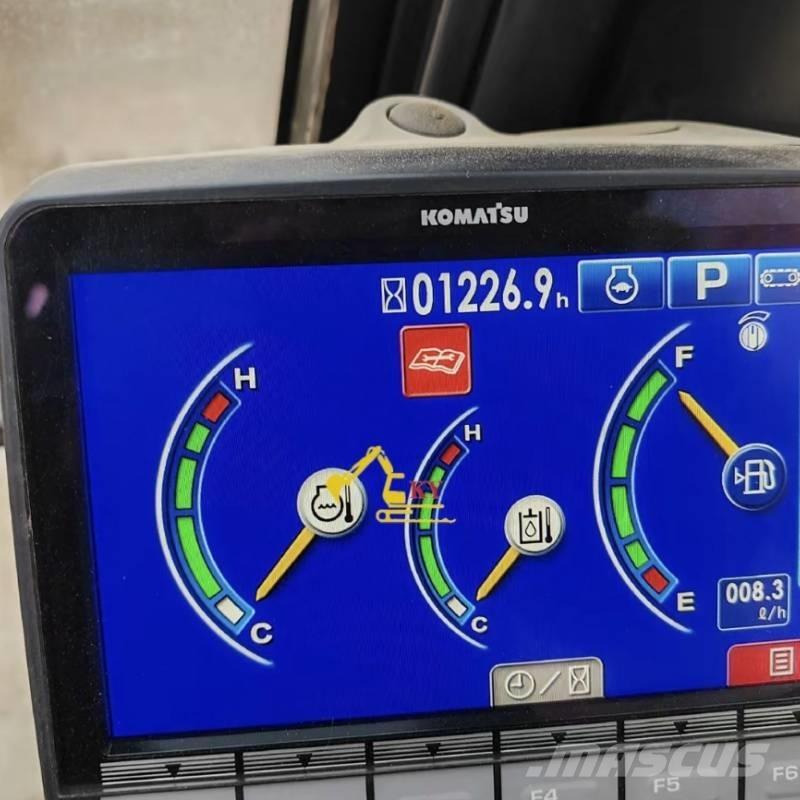 Komatsu PC 300-8 Crawler excavators