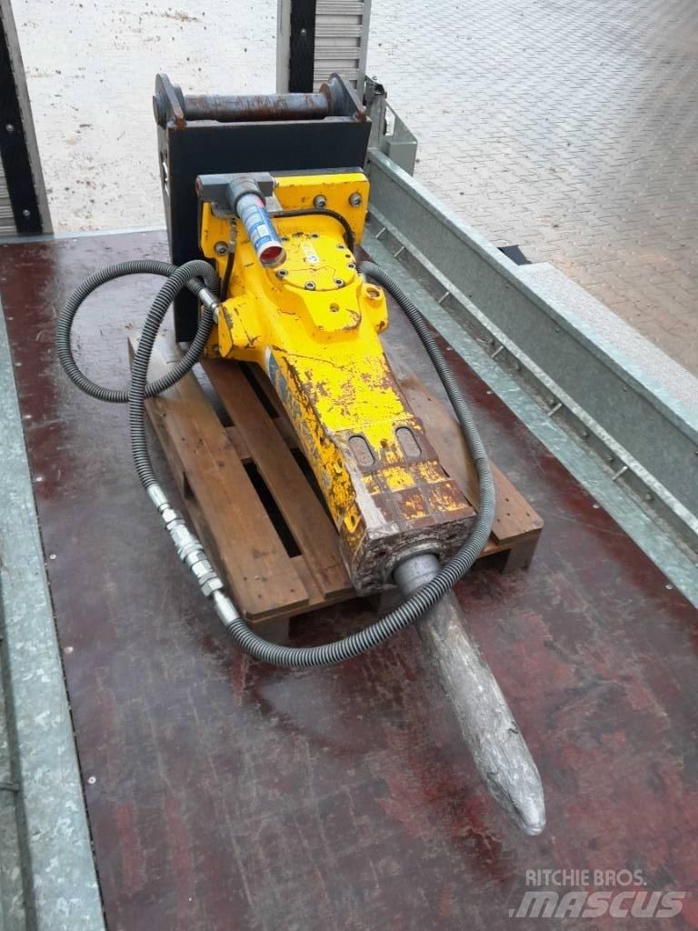 Epiroc SB702 Hammers / Breakers