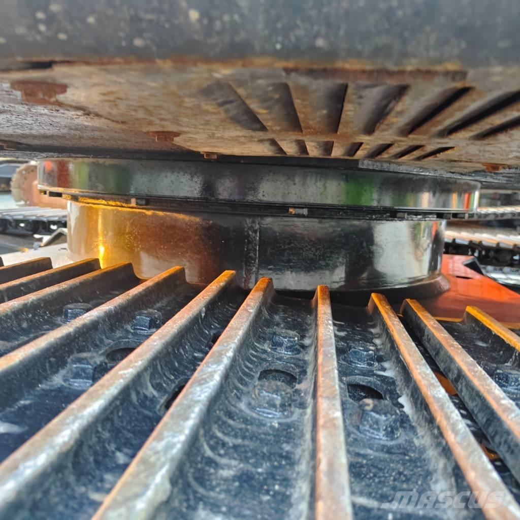 Hitachi ZX 120 Crawler excavators