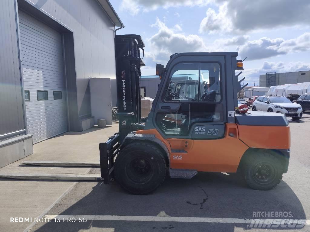 Toyota 42-7FDA50 Diesel trucks