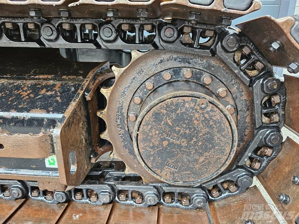 CAT 308 CR Midi excavators  7t - 12t
