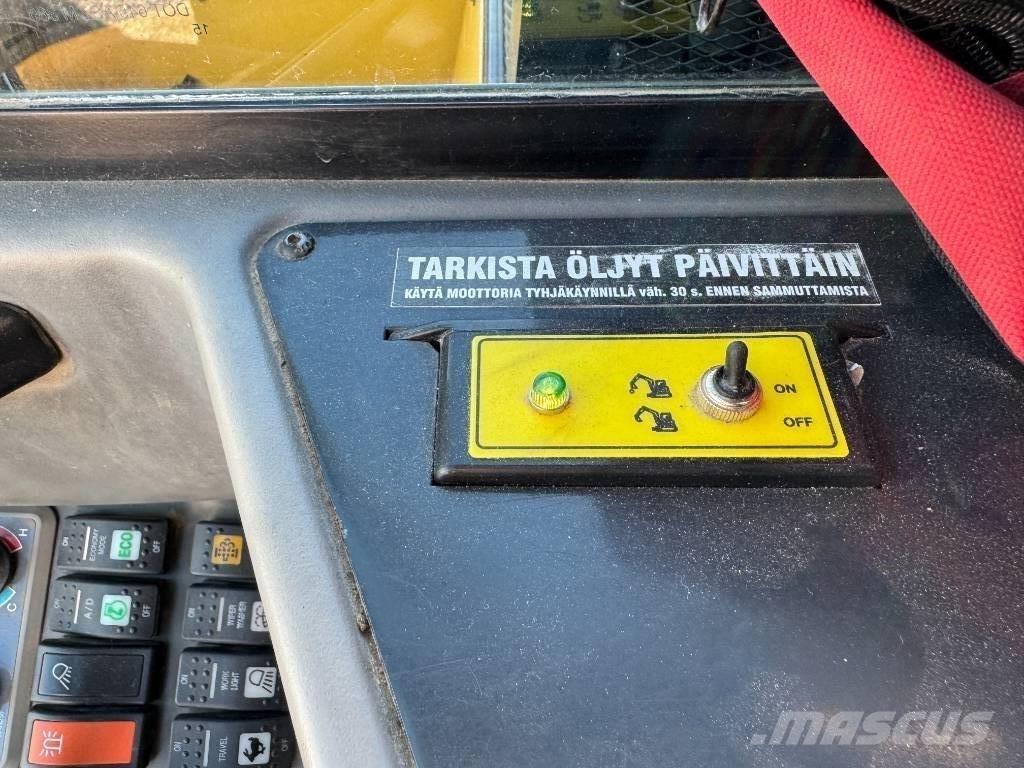 Yanmar Vio 80 Crawler excavators