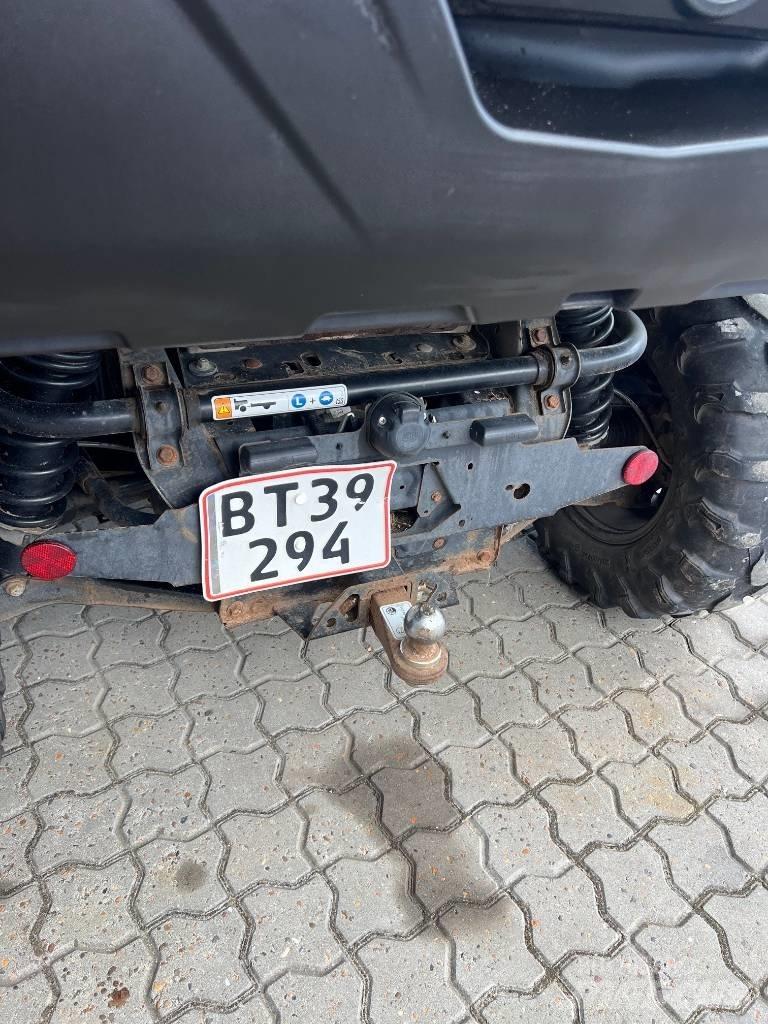 Can-am Traxter HD8 UTVs