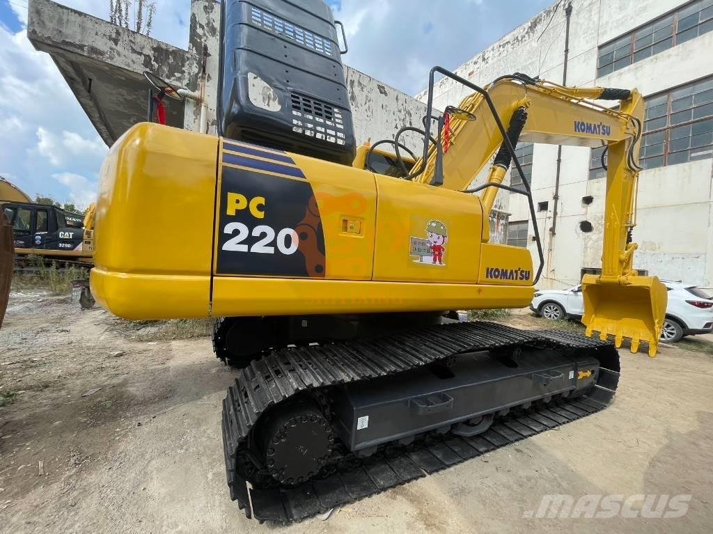Komatsu PC 220-8 Crawler excavators