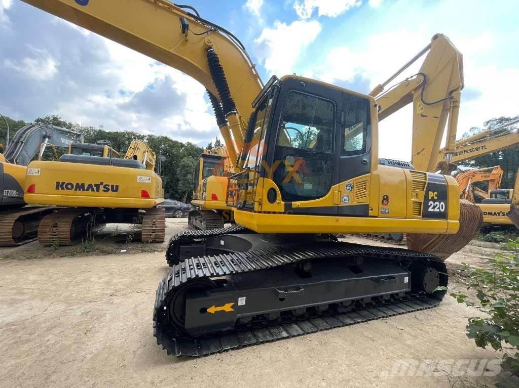 Komatsu PC 220-8 Crawler excavators