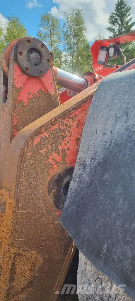 Sandvik LH 410 Underground Loaders