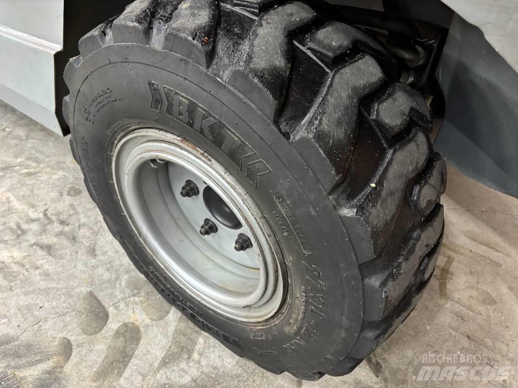 Manitou MH 25.4 T Rough terrain trucks