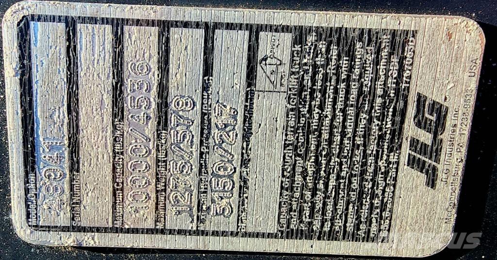 JLG Fork-Side Tilt Forks