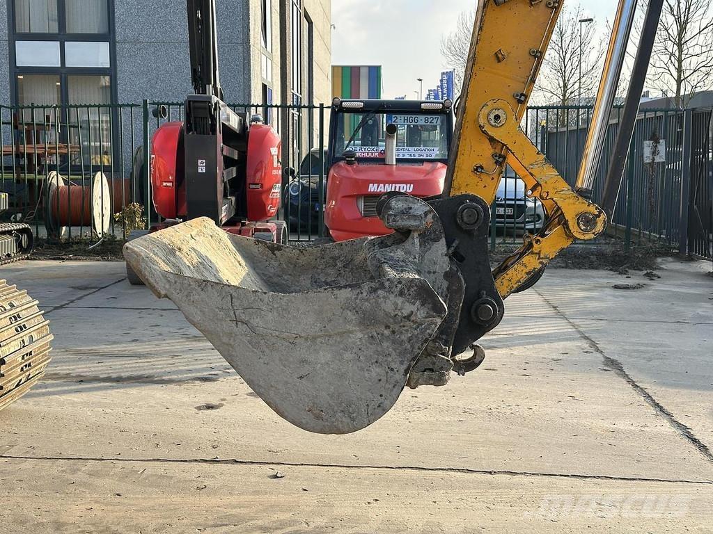 JCB JZ141LC Crawler excavators